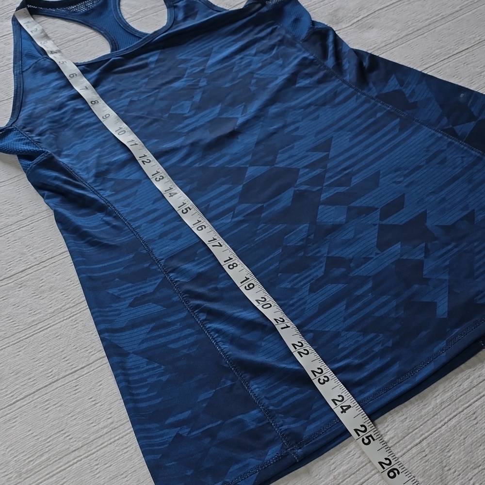 Reebok Geometric Racerback Tank Women's XS - Picture 5 of 11